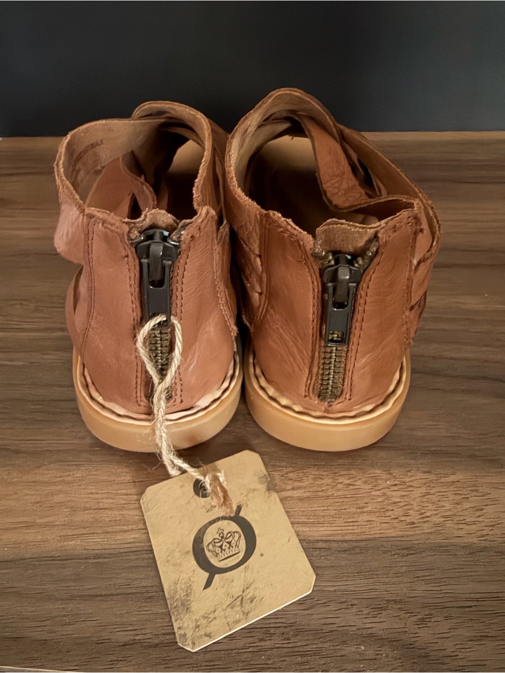 Born Women's Tan Woven Leather Sandals - Picture 4 of 6